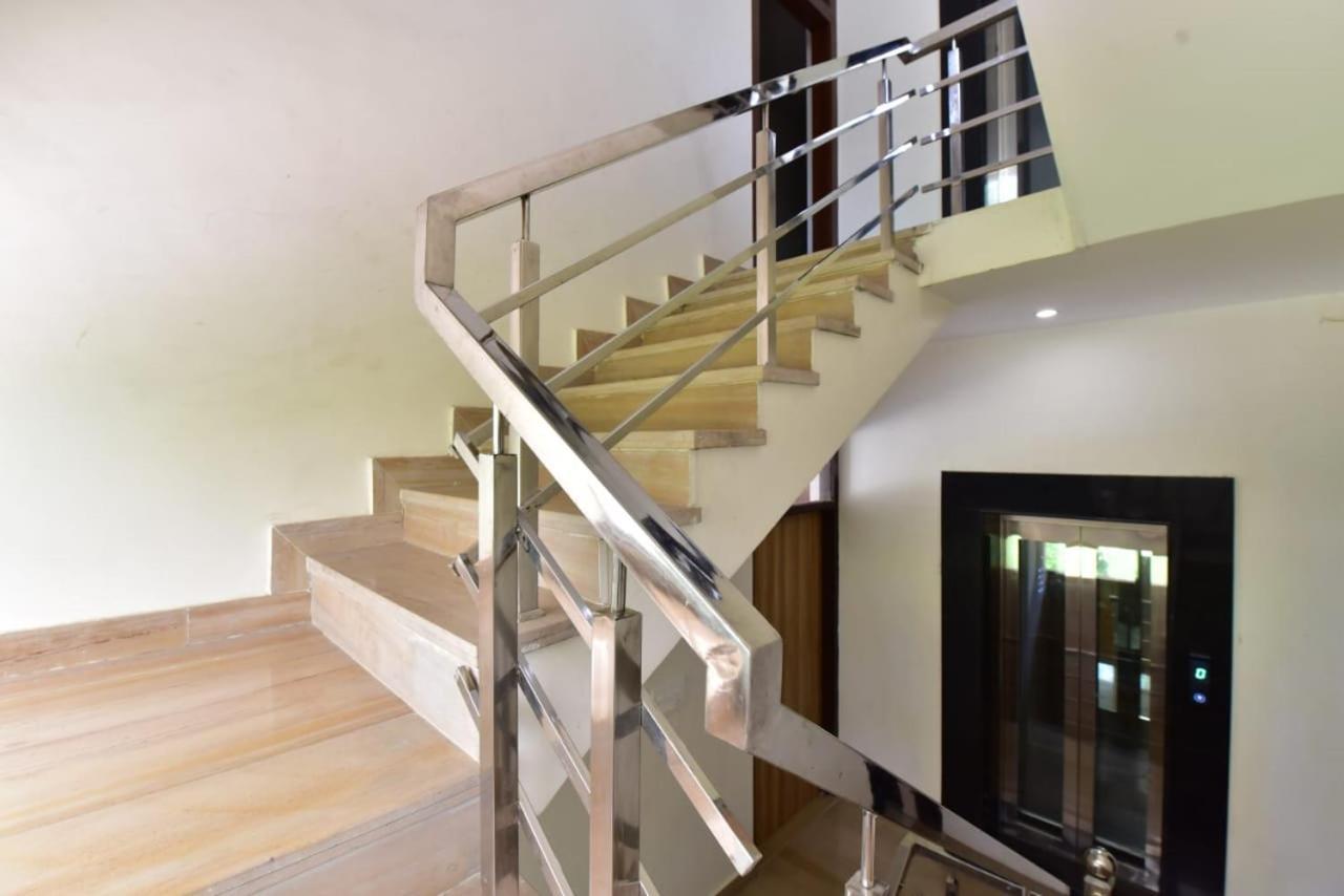 Hotel Oxus Τζαϊπούρ Εξωτερικό φωτογραφία