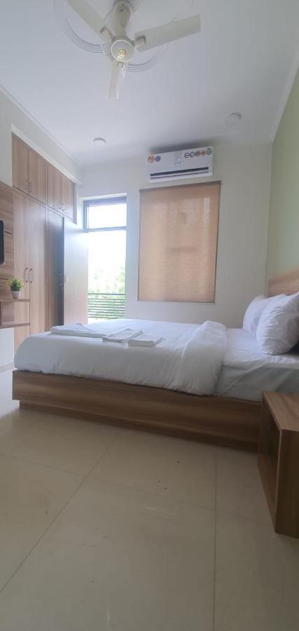 Hotel Oxus Τζαϊπούρ Εξωτερικό φωτογραφία