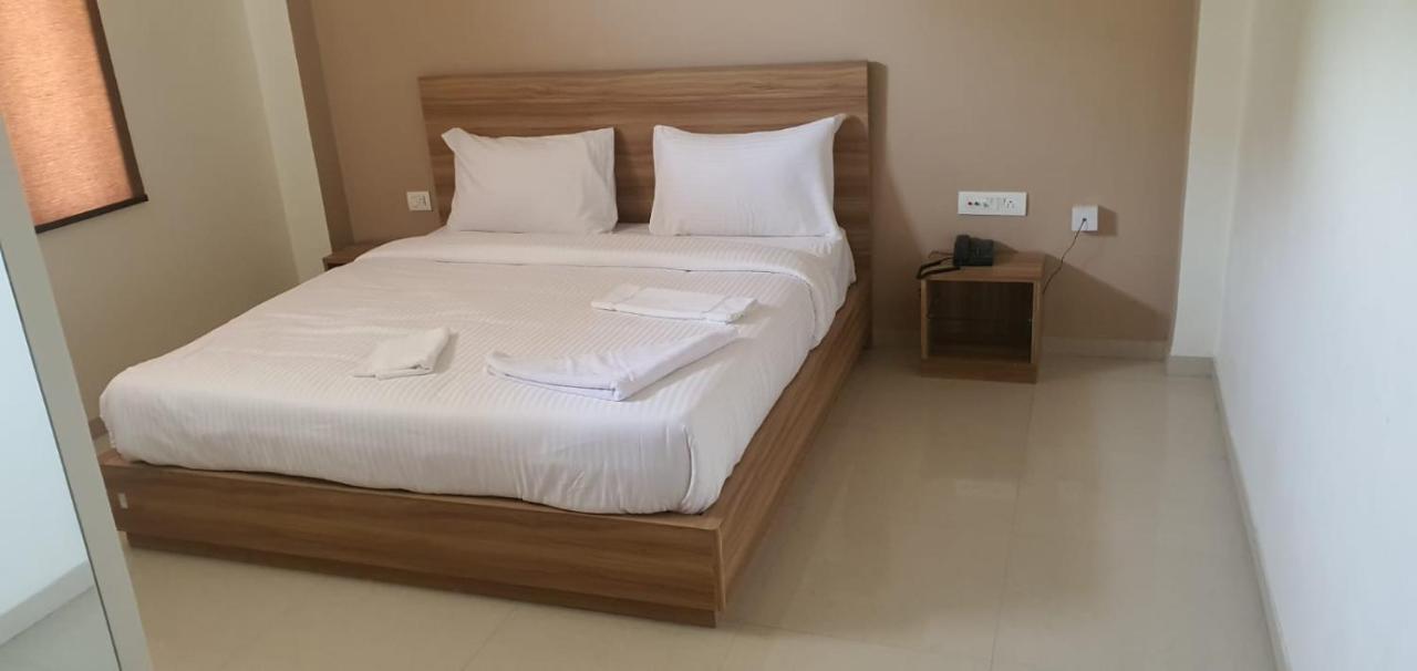 Hotel Oxus Τζαϊπούρ Εξωτερικό φωτογραφία
