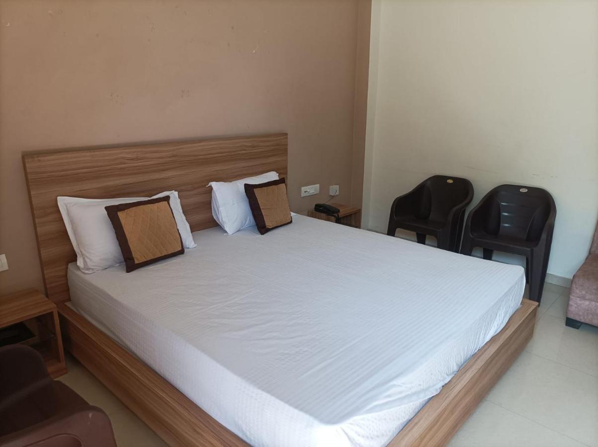Hotel Oxus Τζαϊπούρ Εξωτερικό φωτογραφία